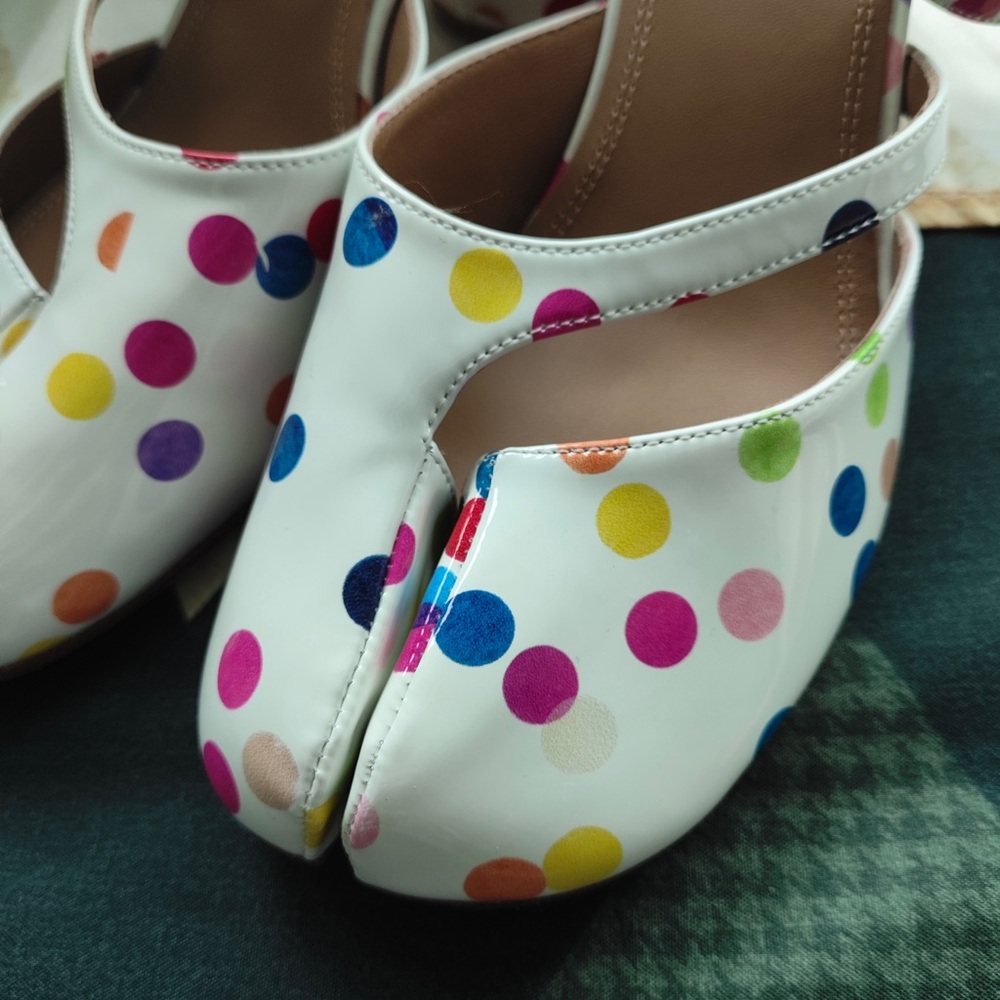 Maison Martin Margiela White Polka Dot Tabi Flats with Multicolor Dots - Picture 2 of 7